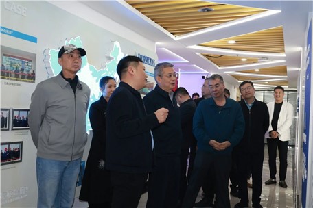 安徽省淮北市委常委、市委統(tǒng)戰(zhàn)部部長顧汕竹一行蒞臨九九考察調(diào)研